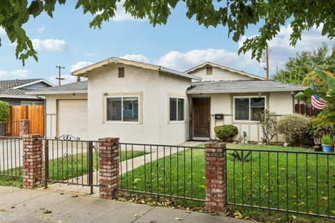 Photo of 2748 Aida Avenue, SAN JOSE, CA 95122 (MLS # ML82024753)