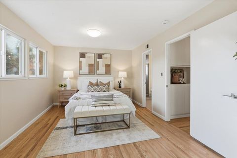 Tiny photo for 1542 Canna Court, MOUNTAIN VIEW, CA 94043 (MLS # ML82029254)