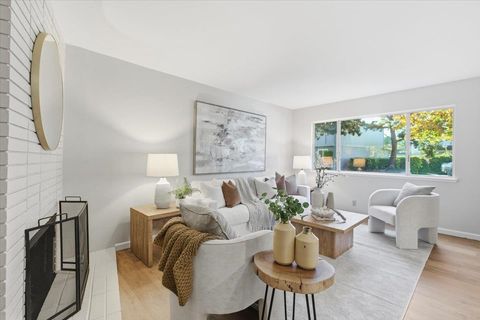 Tiny photo for 1542 Canna Court, MOUNTAIN VIEW, CA 94043 (MLS # ML82029254)