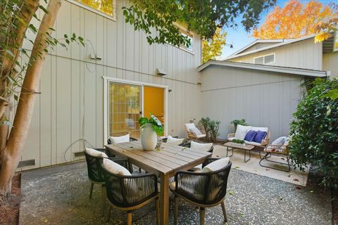 Tiny photo for 1542 Canna Court, MOUNTAIN VIEW, CA 94043 (MLS # ML82029254)