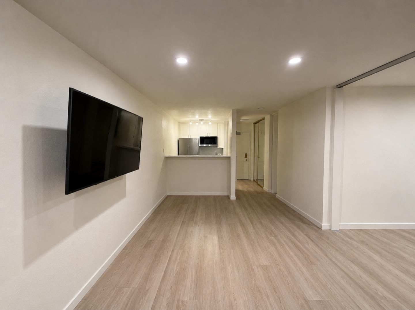 5122 Shelter Creek Lane