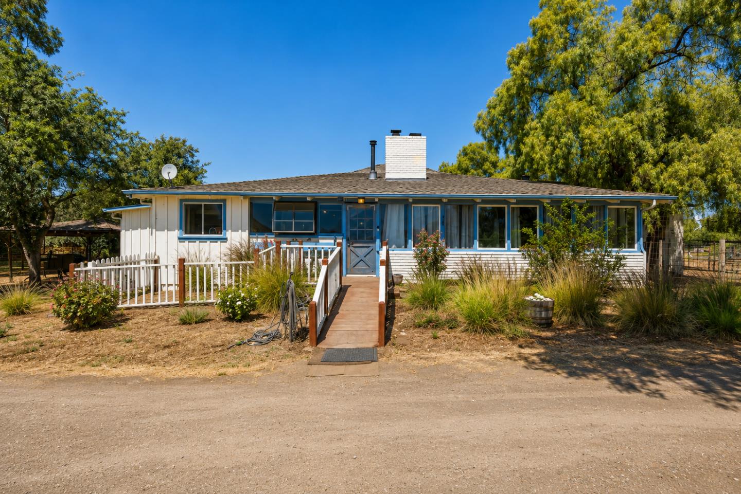 433 Mansfield Road