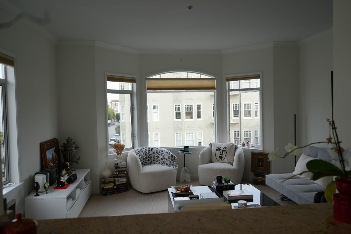 1921 Jefferson Street 205