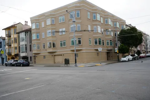 1921 Jefferson Street Unit 205, San Francisco, CA 94123 - #: ML82037499