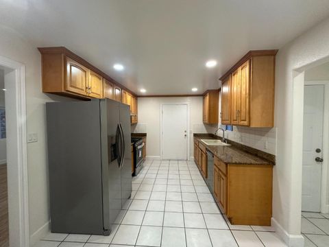 Tiny photo for 1924 Vollmer Way, SAN JOSE, CA 95116 (MLS # ML82039091)