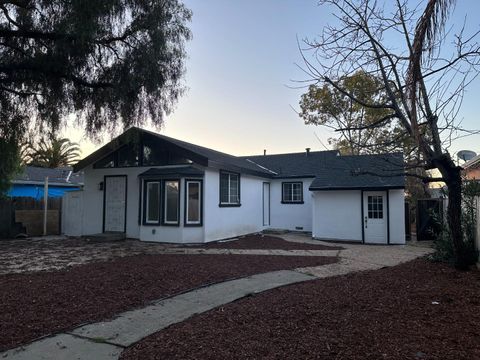 Tiny photo for 1924 Vollmer Way, SAN JOSE, CA 95116 (MLS # ML82039091)