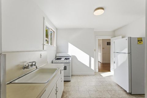 Tiny photo for 566 Addison Avenue, PALO ALTO, CA 94301 (MLS # ML82026149)