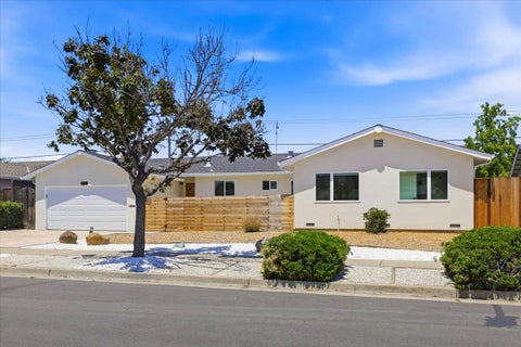 Tiny photo for 2273 Stratford Drive, San Jose, CA 95124 (MLS # ML82051407)