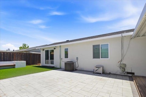 Tiny photo for 2273 Stratford Drive, San Jose, CA 95124 (MLS # ML82051407)