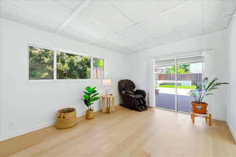 Tiny photo for 2273 Stratford Drive, San Jose, CA 95124 (MLS # ML82051407)