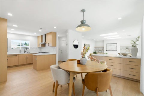 Tiny photo for 2273 Stratford Drive, San Jose, CA 95124 (MLS # ML82051407)