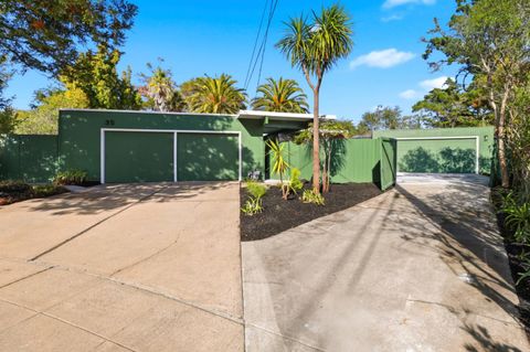 Photo of 35 French Creek Place, SAN MATEO, CA 94402 (MLS # ML82027088)