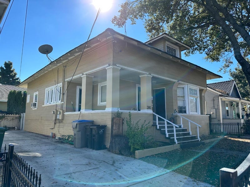 386 Margaret Street