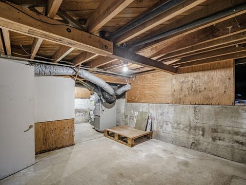 Tiny photo for 35 Sycamore Street, WATSONVILLE, CA 95076 (MLS # ML82029265)