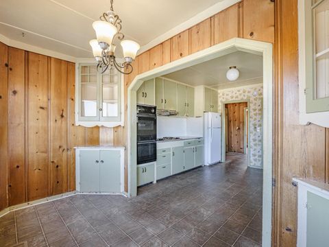 Tiny photo for 35 Sycamore Street, WATSONVILLE, CA 95076 (MLS # ML82029265)