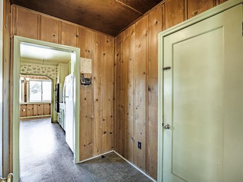 Tiny photo for 35 Sycamore Street, WATSONVILLE, CA 95076 (MLS # ML82029265)