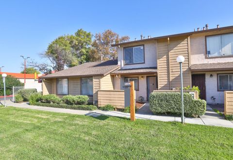 Photo of 1181 Calypso Court, SAN JOSE, CA 95127 (MLS # ML82028382)