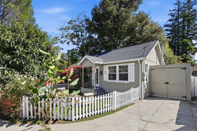 742 Homer Avenue