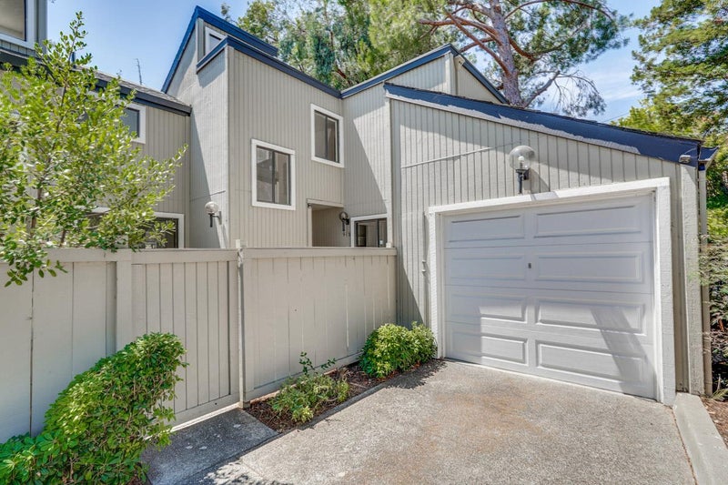 916 Rosette Terrace