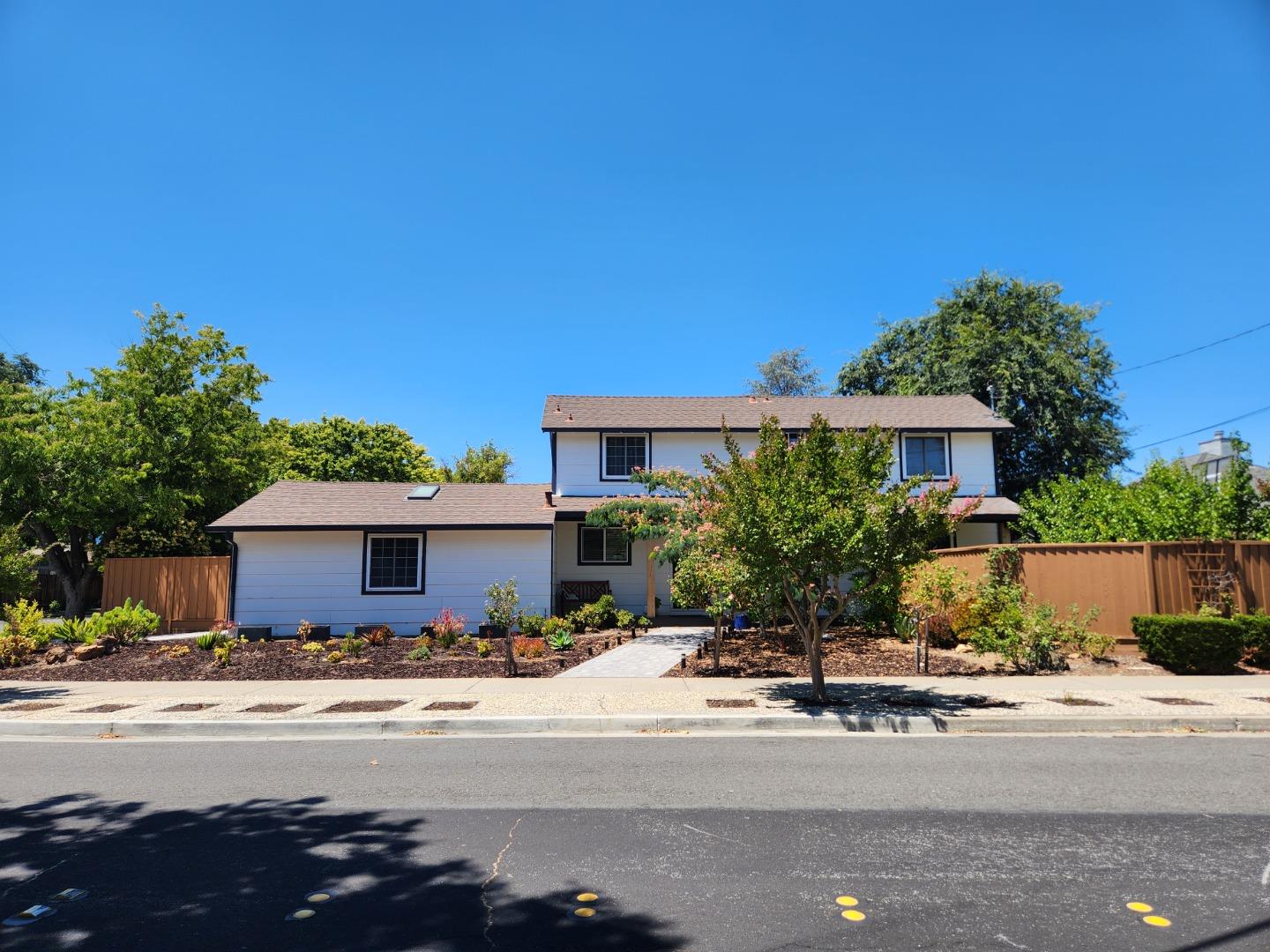 2225 Montezuma Drive