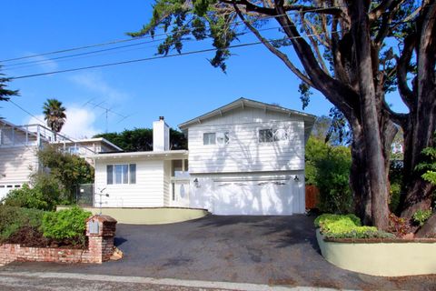 Photo of 457 Monterey Drive, APTOS, CA 95003 (MLS # ML82035694)