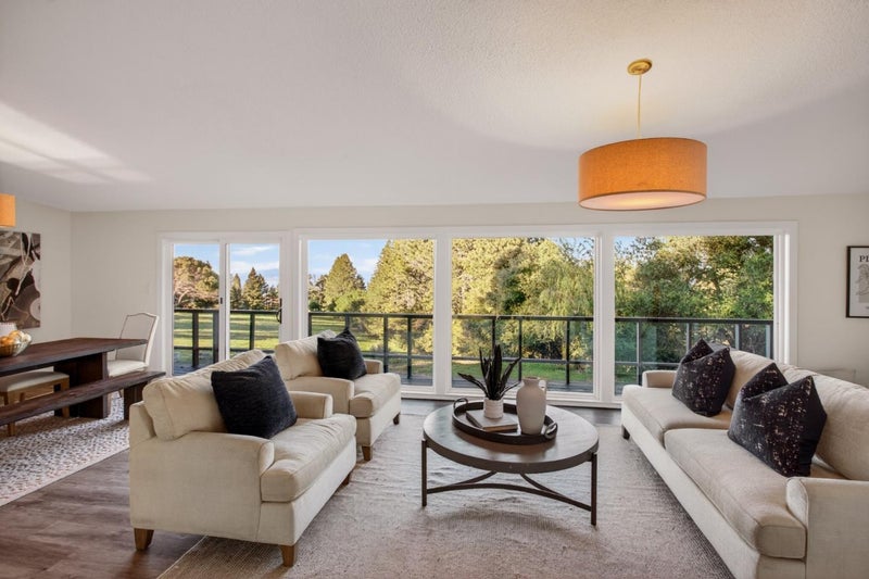 20255 Skyline Boulevard