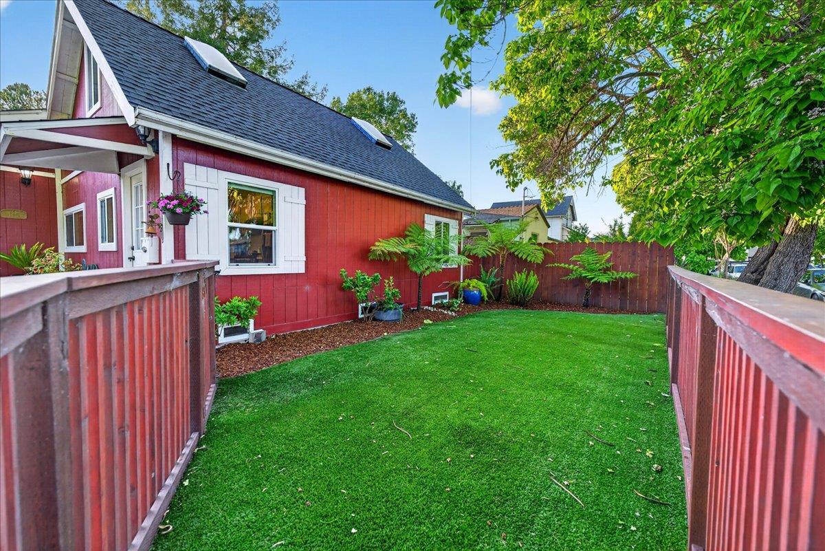 115 Catalpa Street