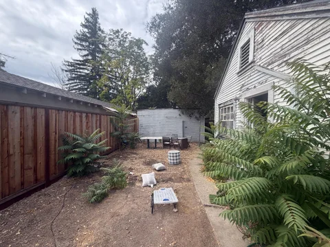 MLS: ML82060913