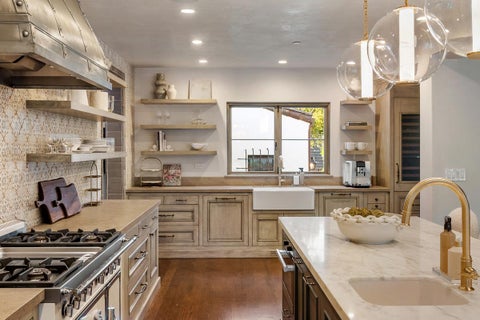 Tiny photo for 810 Lombardi Lane, Hillsborough, CA 94010 (MLS # ML82056682)