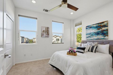 Tiny photo for 838 Garden Street, Milpitas, CA 95035 (MLS # ML82029722)