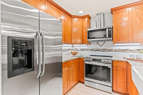 Tiny photo for 905 Apricot Avenue #G, CAMPBELL, CA 95008 (MLS # ML82049537)