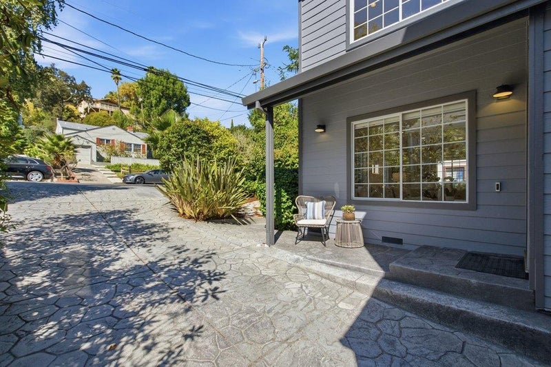 121 Beverly Drive