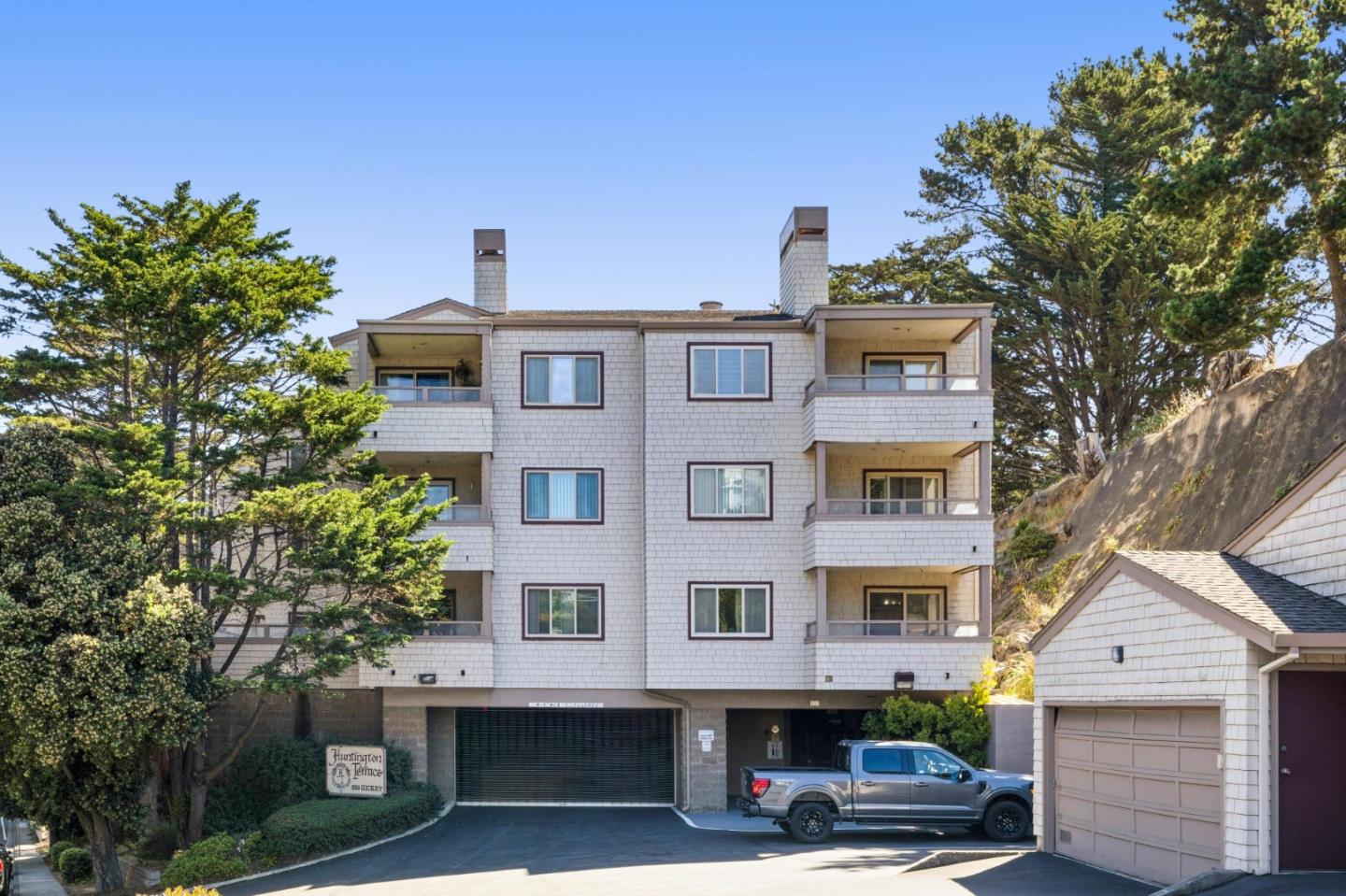 333 Hickey Boulevard 203