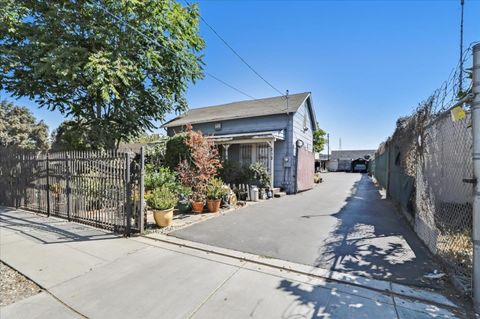 212 Sunol Street, San Jose, CA 95126 - #: ML81953416