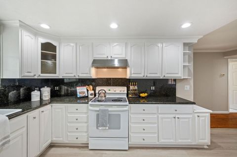 Tiny photo for 761 Carla Way, GILROY, CA 95020 (MLS # ML82029613)