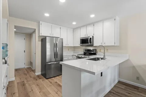 MLS: ML82006473