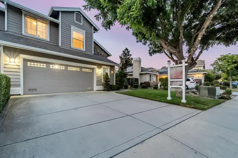 535 Calle Viento, Morgan Hill, CA 95037 - MLS#: ML81994981