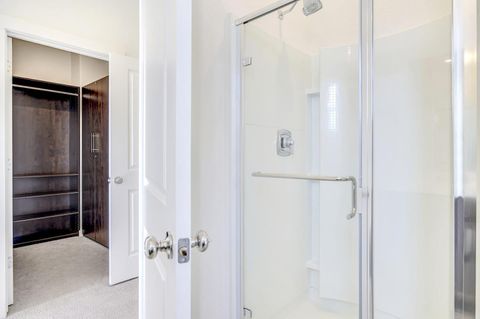 Tiny photo for 117 E Central Parkway, MOUNTAIN HOUSE, CA 95391 (MLS # ML82034049)