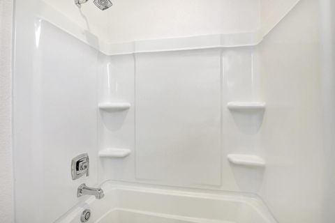 Tiny photo for 117 E Central Parkway, MOUNTAIN HOUSE, CA 95391 (MLS # ML82034049)