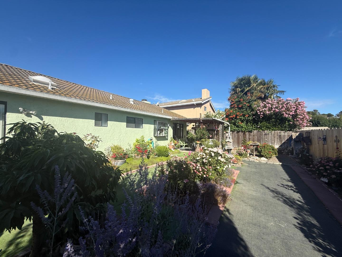 46085 Pine Meadow Drive