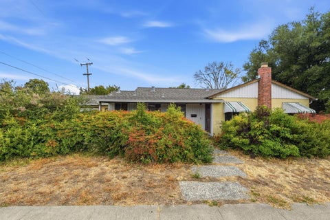 Photo of 208 Kamson Way, CAMPBELL, CA 95008 (MLS # ML82054971)