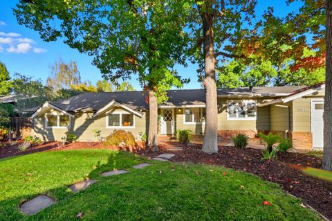 Photo of 1684 Newcastle Drive, LOS ALTOS, CA 94024 (MLS # ML82025679)