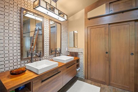 Tiny photo for 5165 Apennines Circle, SAN JOSE, CA 95138 (MLS # ML82043831)