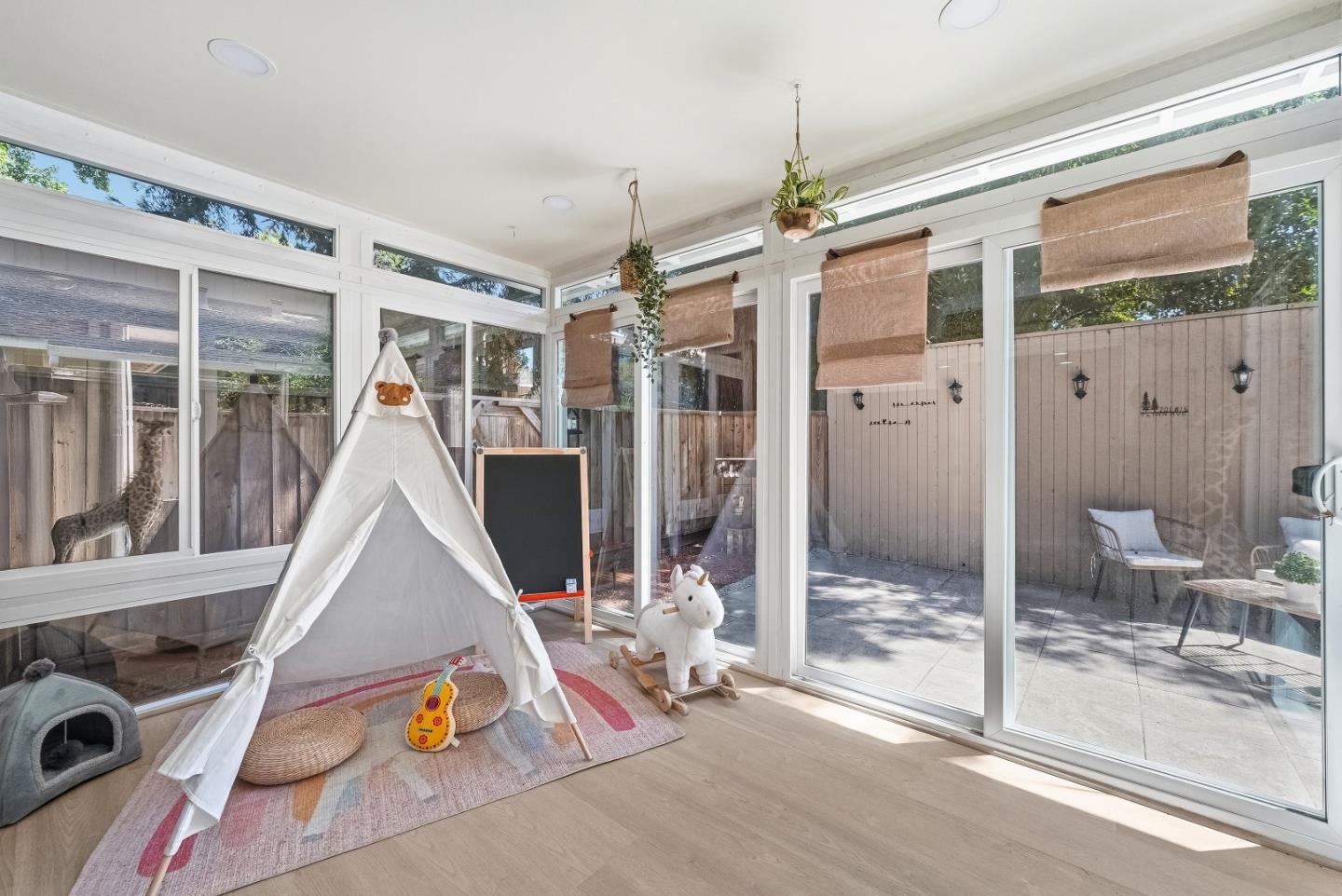 201 Flynn Avenue 16