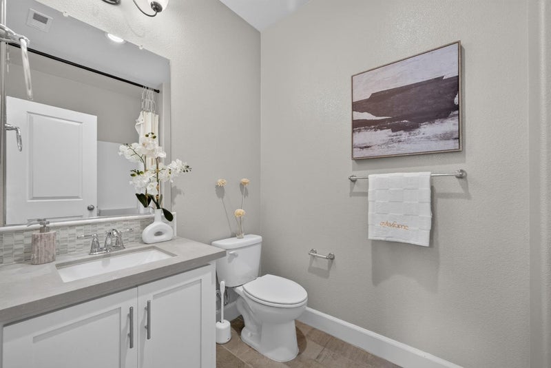 38939 Snapdragon Place