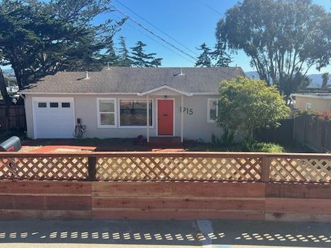 Photo of 1915 Grandview Street, Seaside, CA 93955 (MLS # ML82040807)
