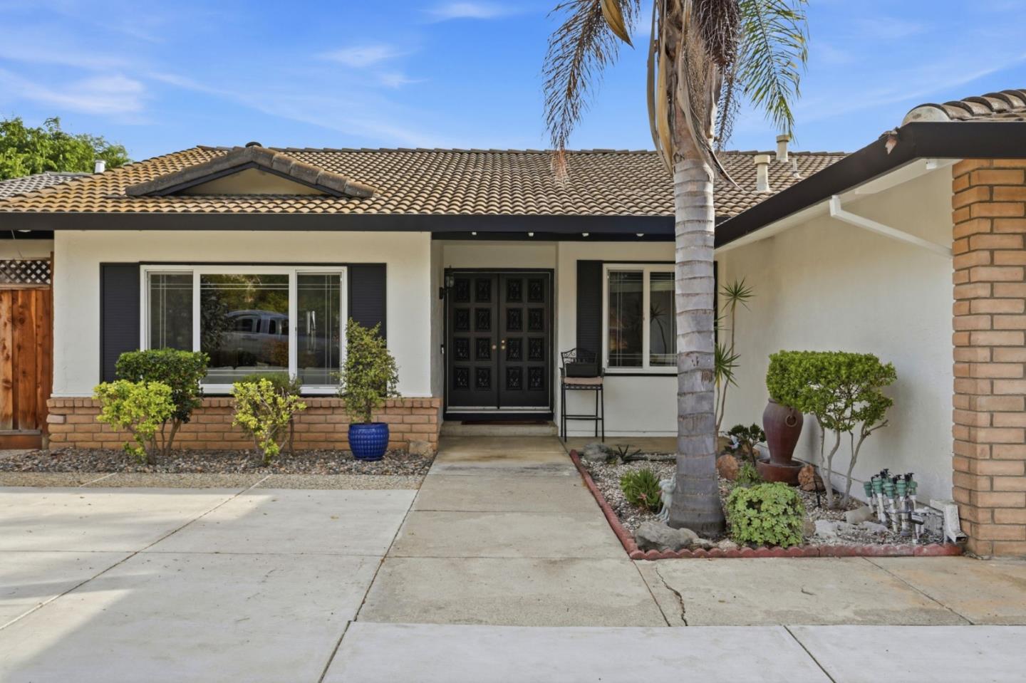 3630 Eastridge Drive