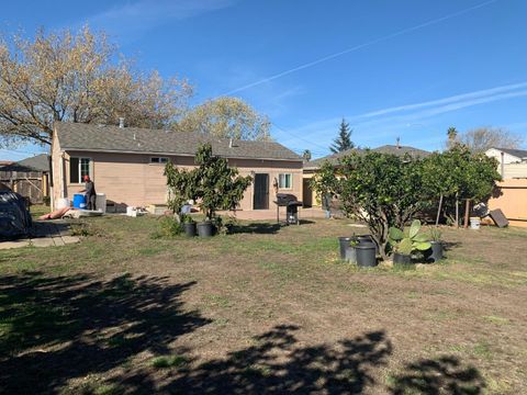 Tiny photo for 166 Afton Road, SALINAS, CA 93905 (MLS # ML82027525)