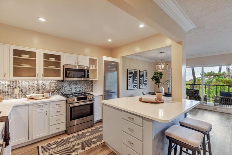31 Del Mesa Carmel