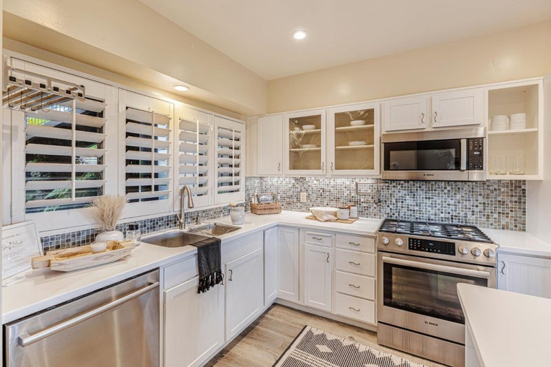 31 Del Mesa Carmel